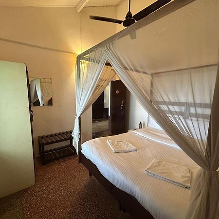Ocean View Goan Beach House Calangute Exterior photo