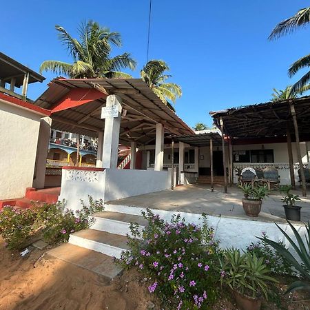 Ocean View Goan Beach House Calangute Exterior photo