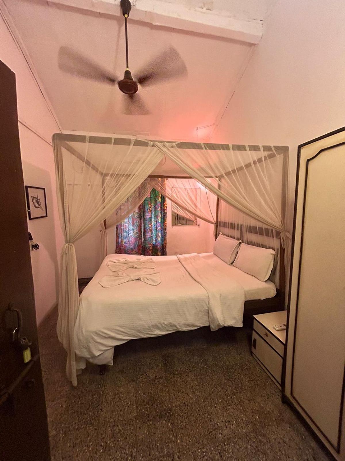 Ocean View Goan Beach House Calangute Exterior photo
